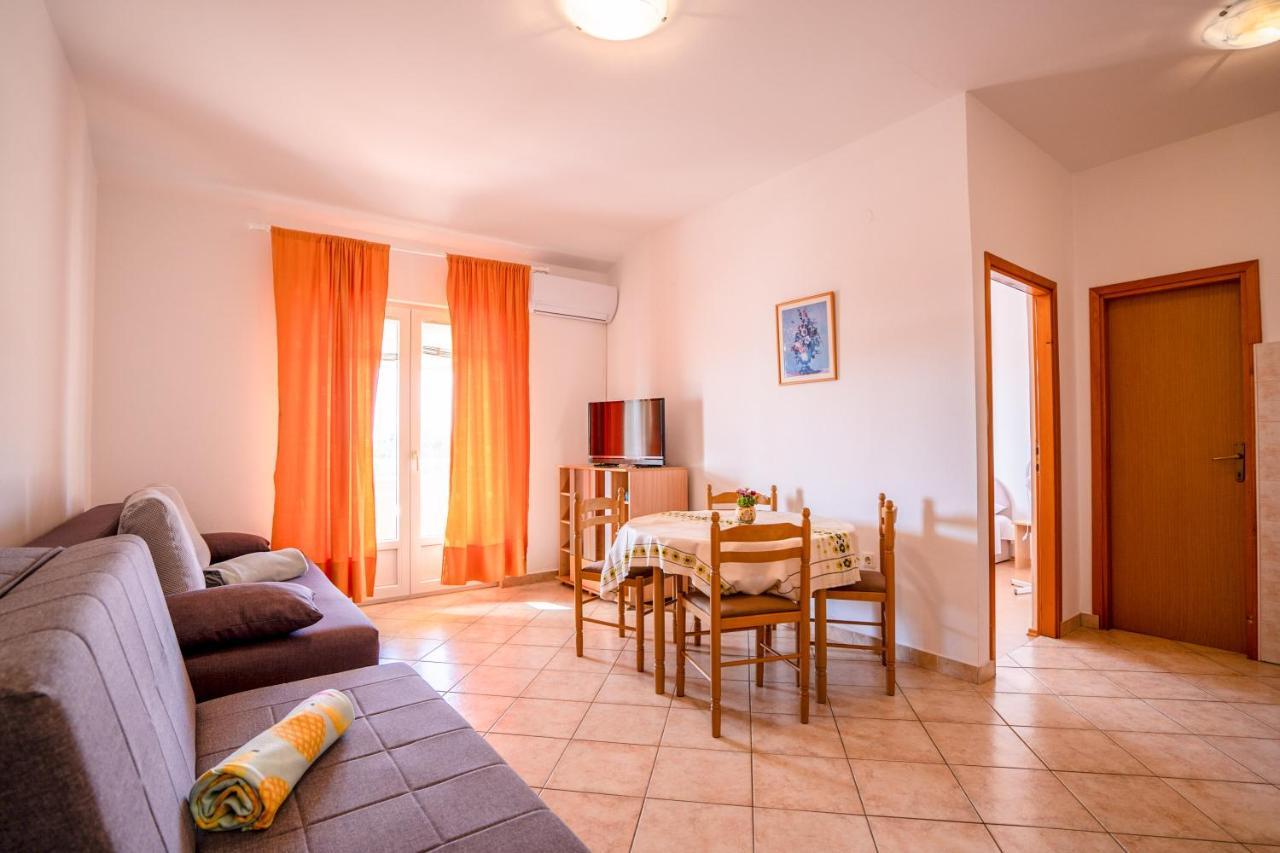 Apartments Valentin بريفلاكا المظهر الخارجي الصورة