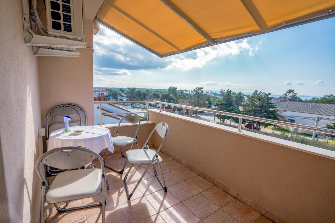 Apartments Valentin بريفلاكا المظهر الخارجي الصورة