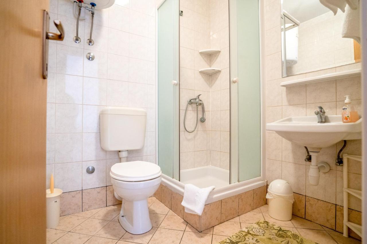 Apartments Valentin بريفلاكا المظهر الخارجي الصورة