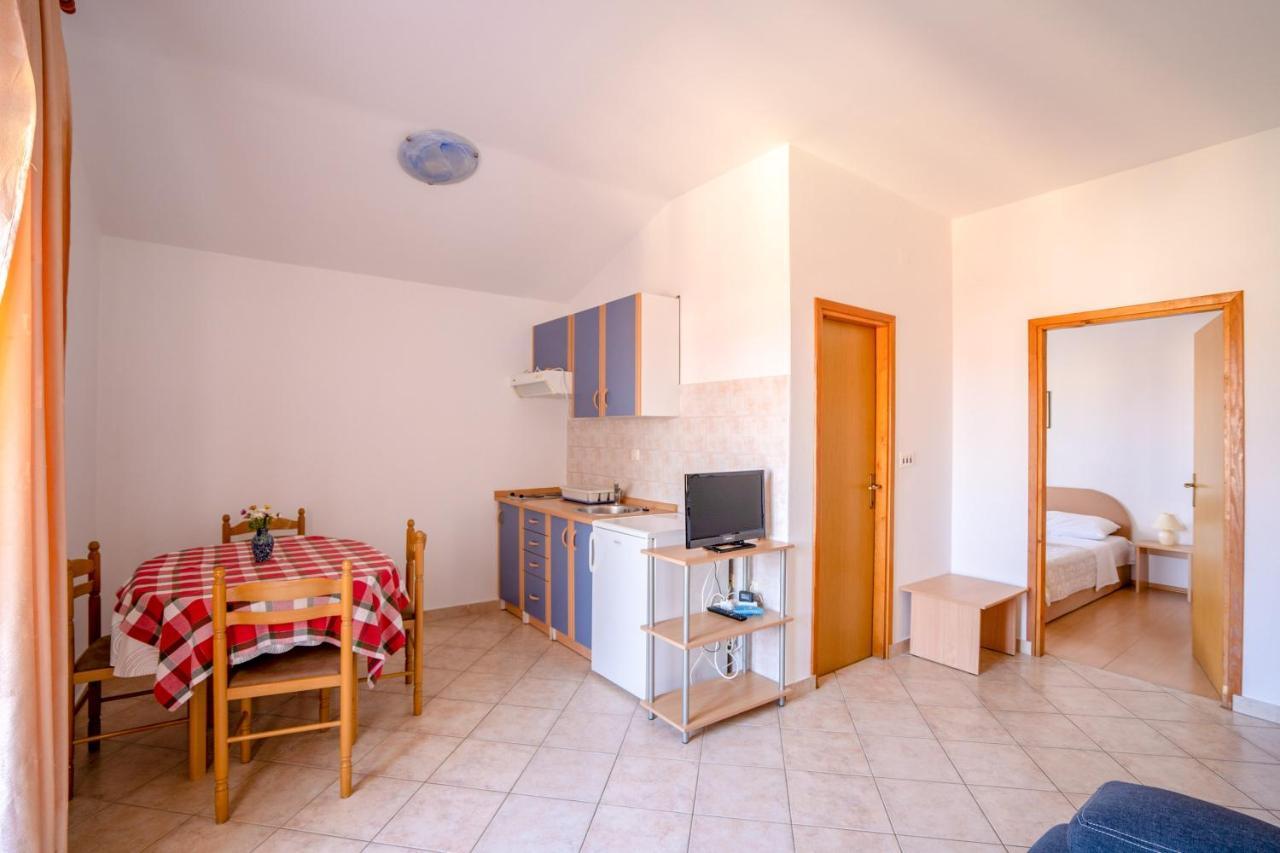 Apartments Valentin بريفلاكا المظهر الخارجي الصورة