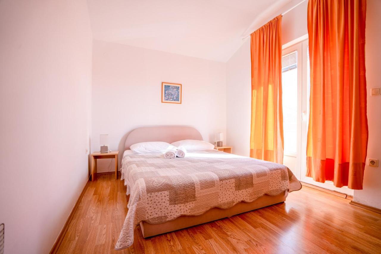 Apartments Valentin بريفلاكا المظهر الخارجي الصورة