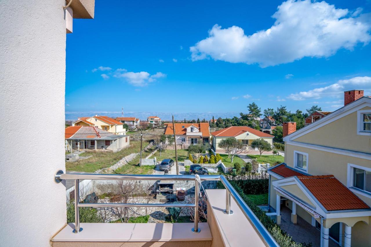 Apartments Valentin بريفلاكا المظهر الخارجي الصورة
