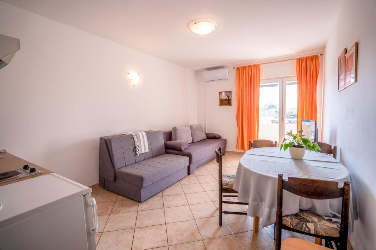 Apartments Valentin بريفلاكا المظهر الخارجي الصورة