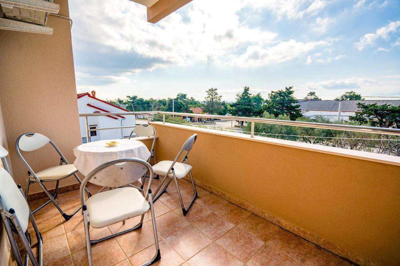 Apartments Valentin بريفلاكا المظهر الخارجي الصورة